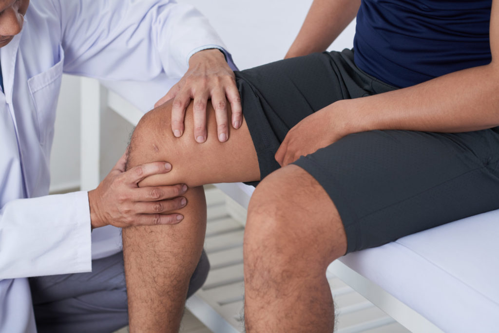 Why Does My Knee Hurt? Causes, Symptoms, and Remedies of Knee Pain
