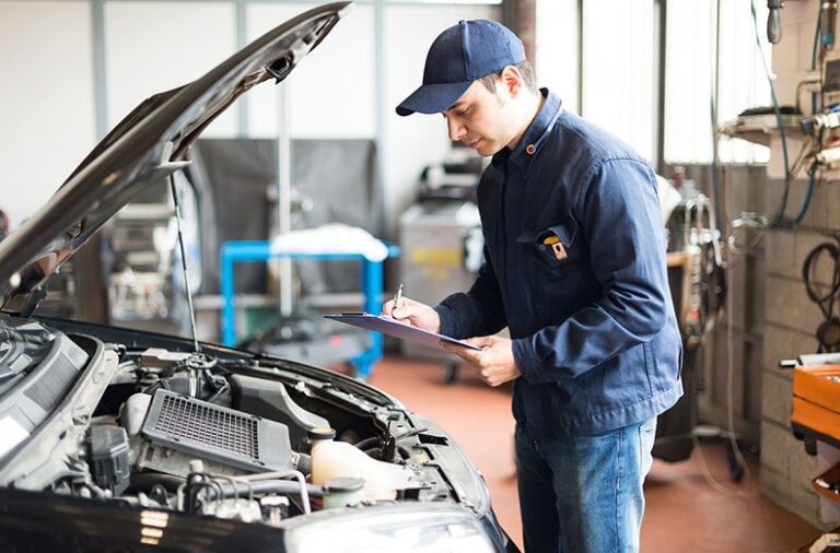 5 common reasons for a failed MOT (and how to avoid them)