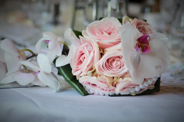 How to Find the Best Wedding Florist Near Me
