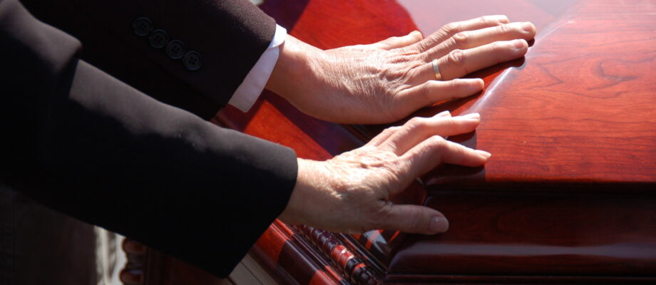 Three Types of Funerals and the Services They Offer