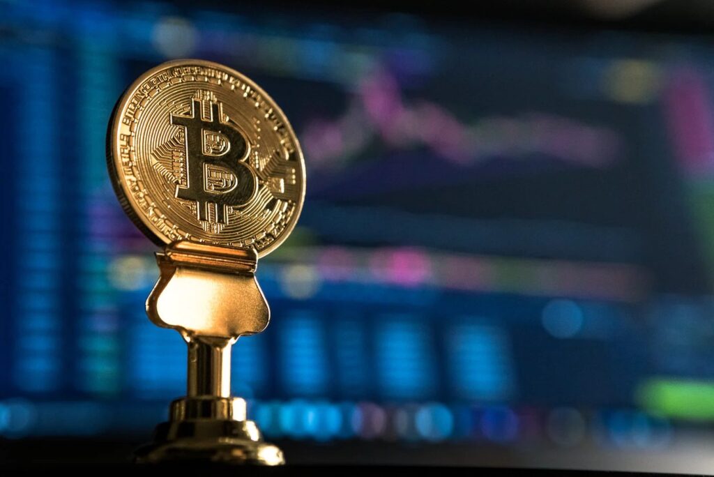 How To Choose The Best Bitcoin Trading Platform by checking currency