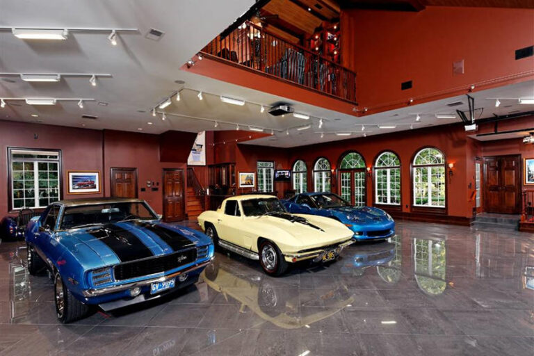 The Car Enthusiast’s Dream Garage