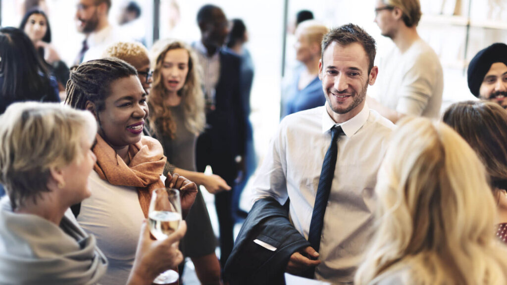 best-ways-to-host-a-business-event