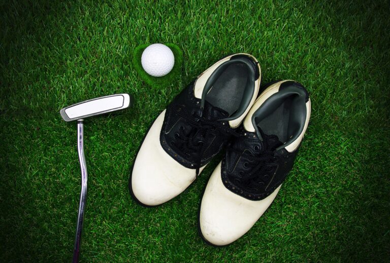 5 Golfing Accessories That Every Player Needs