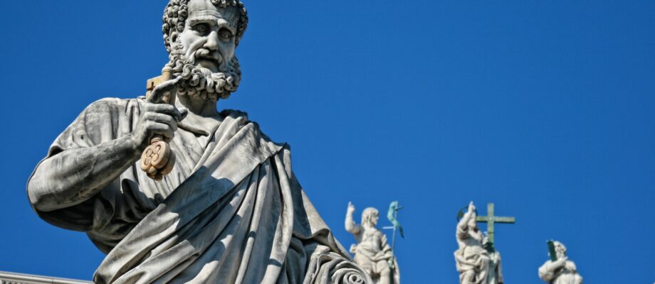 How Many Catholic Saints Are There? How Are Saints Canonized?