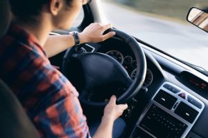 8 Tips for Recovering From Whiplash After a Car Accident | My Zeo 