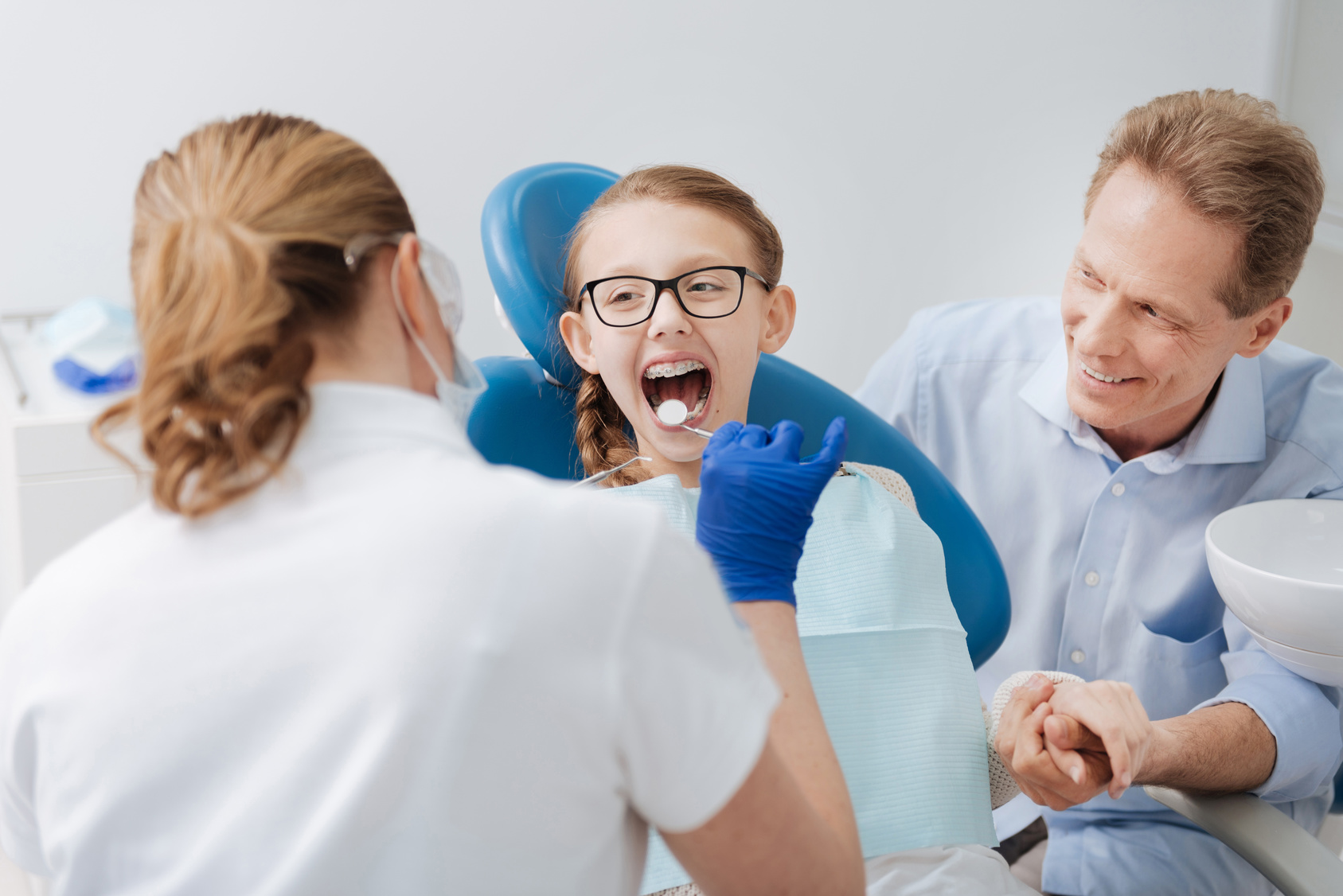 6 Benefits Of Choosing A Family Dentist Who Offers Cosmetic Services | My Zeo 