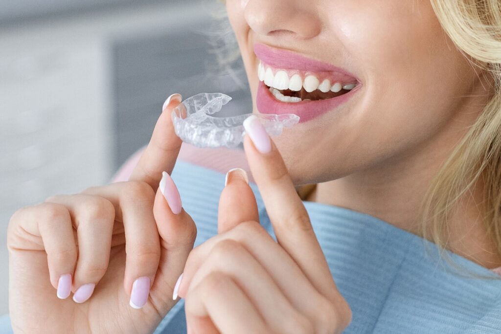 4 Common Mistakes To Avoid During Clear Aligner Treatment | My Zeo 