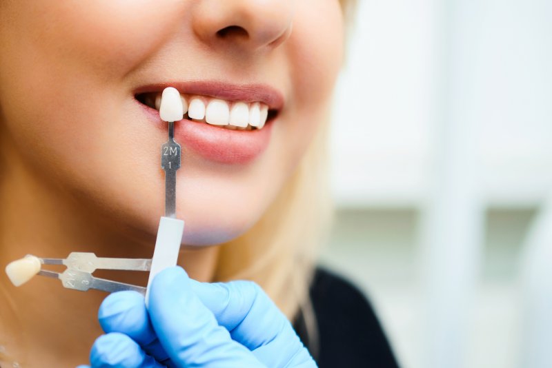 how cosmetic dentists design symmetry without making you look artificial | my zeo