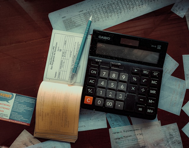 Why Bookkeepers Are Essential for Day to Day Operations why bookkeepers are essential for day to day operations | my zeo